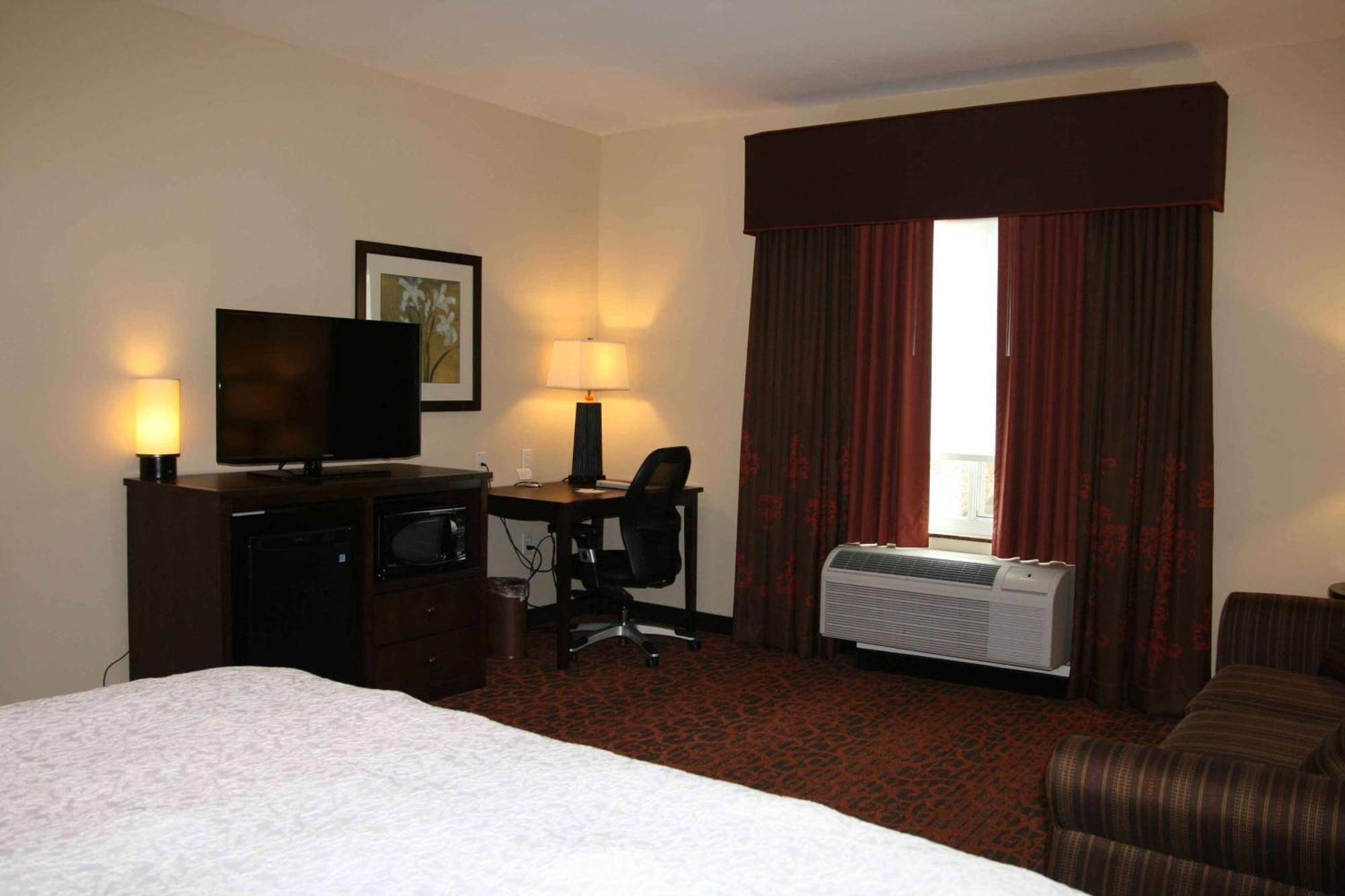 Hampton Inn Union City Exterior photo